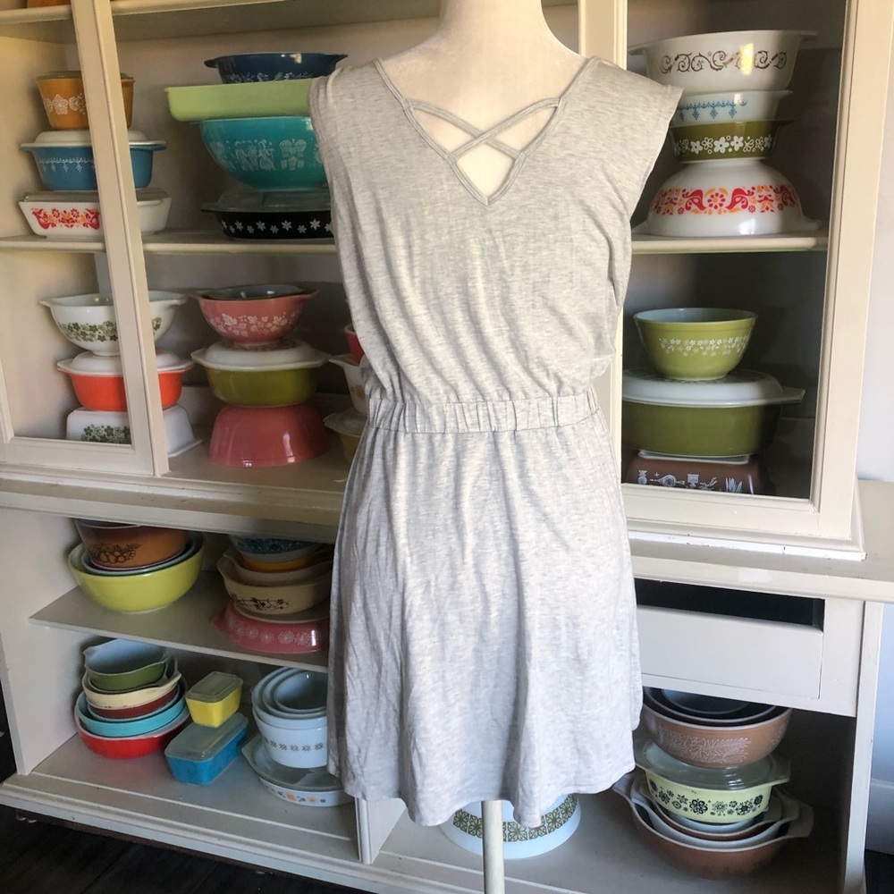 Athleta Heather Gray Dress w/ Criss Cross Back - Size Small - Picture 2 of 16